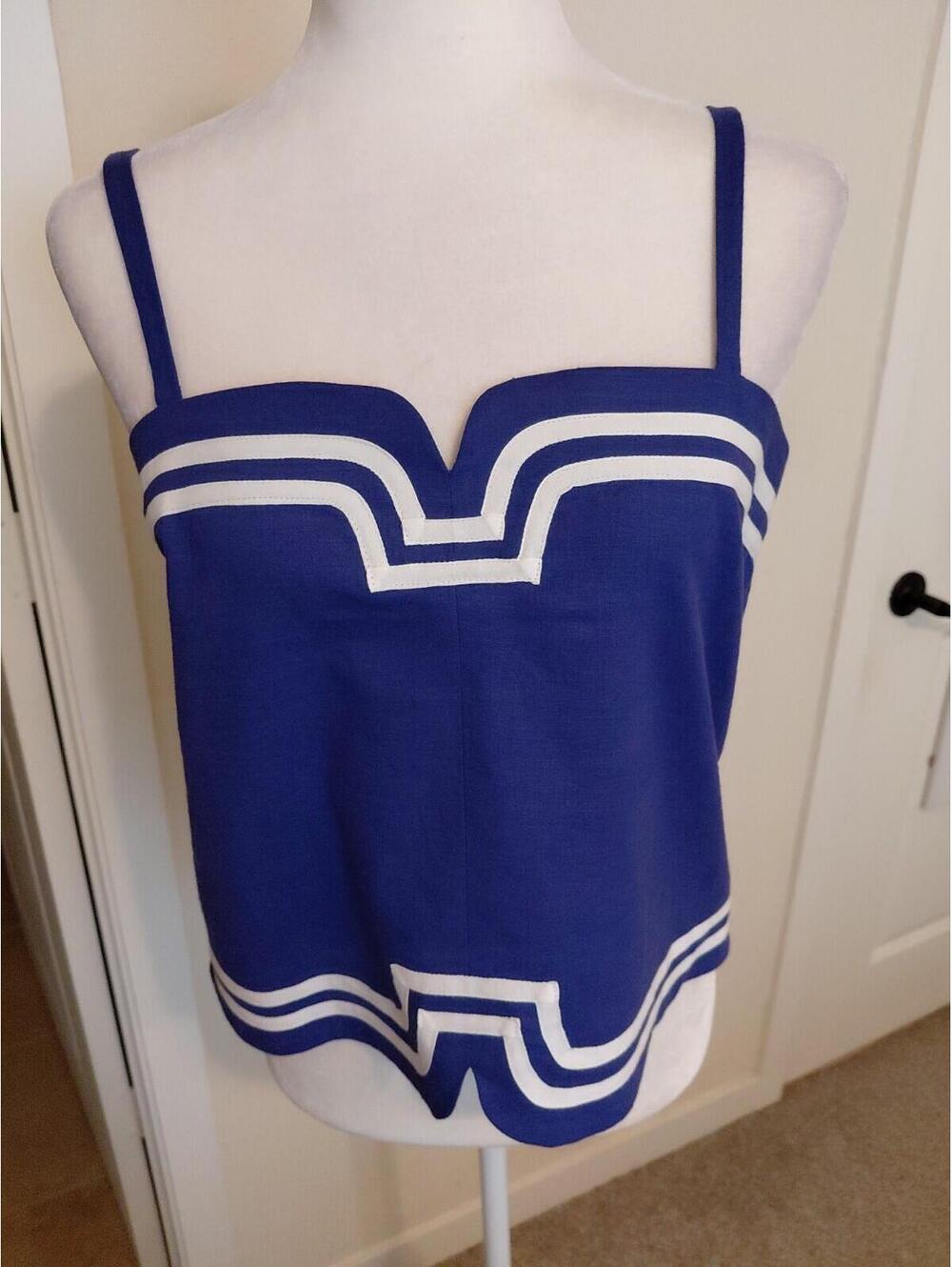 NWT Trina Turk Avignon Top Purple And White Size 6